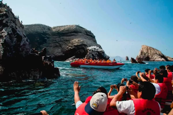 TOUR PARACAS